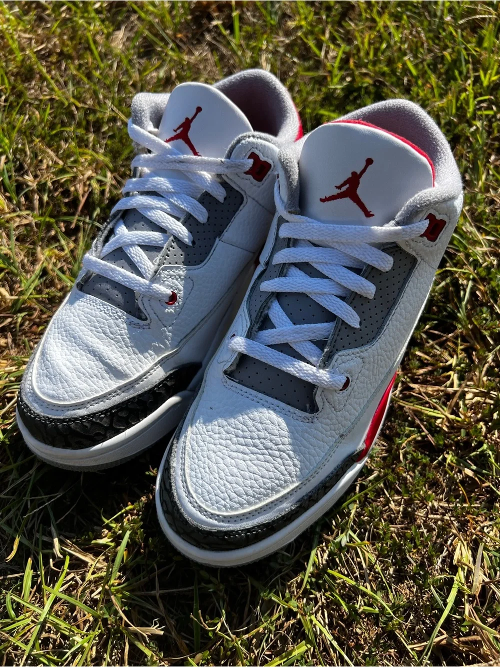 CLEAN Air Jordan 3 size 3 Fire Red 2022 Retro Kids shoes